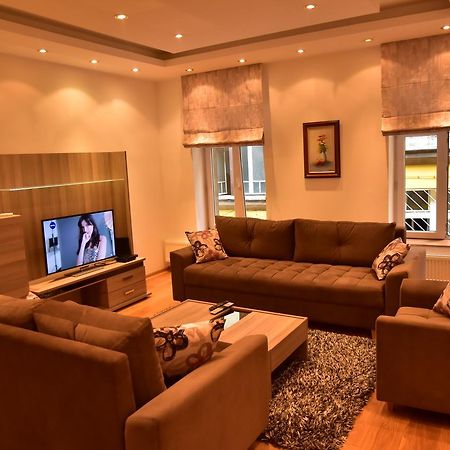 Ferhadija Luxury Apartment SJJ Eksteriør billede